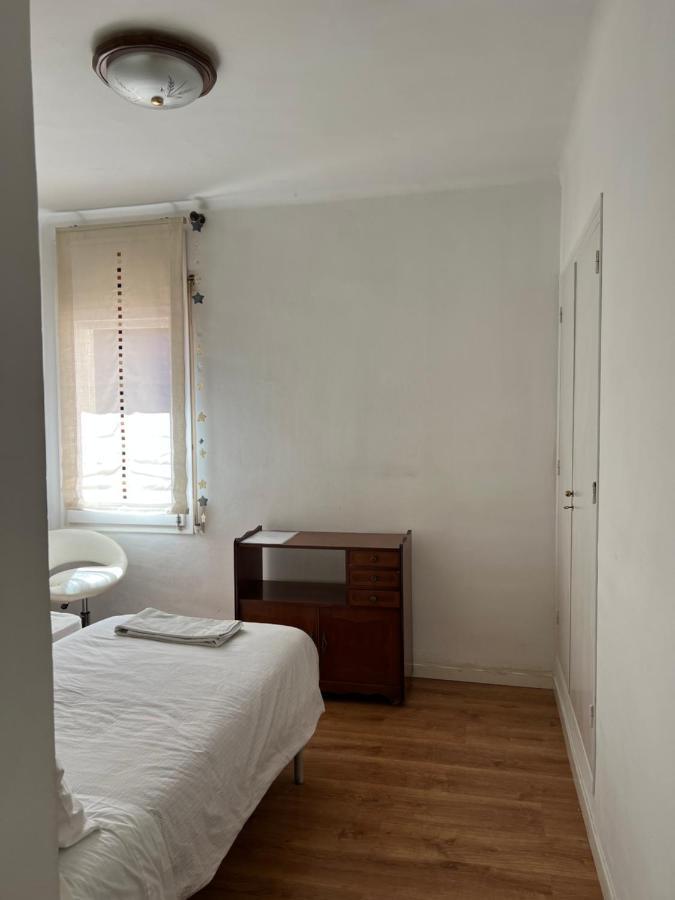 Apartmán Habitacion Economica Figueres  Exteriér fotografie